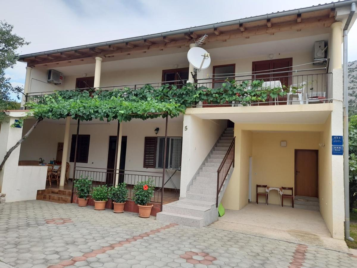 Apartmani Sekana Starigrad Paklenica Exterior foto