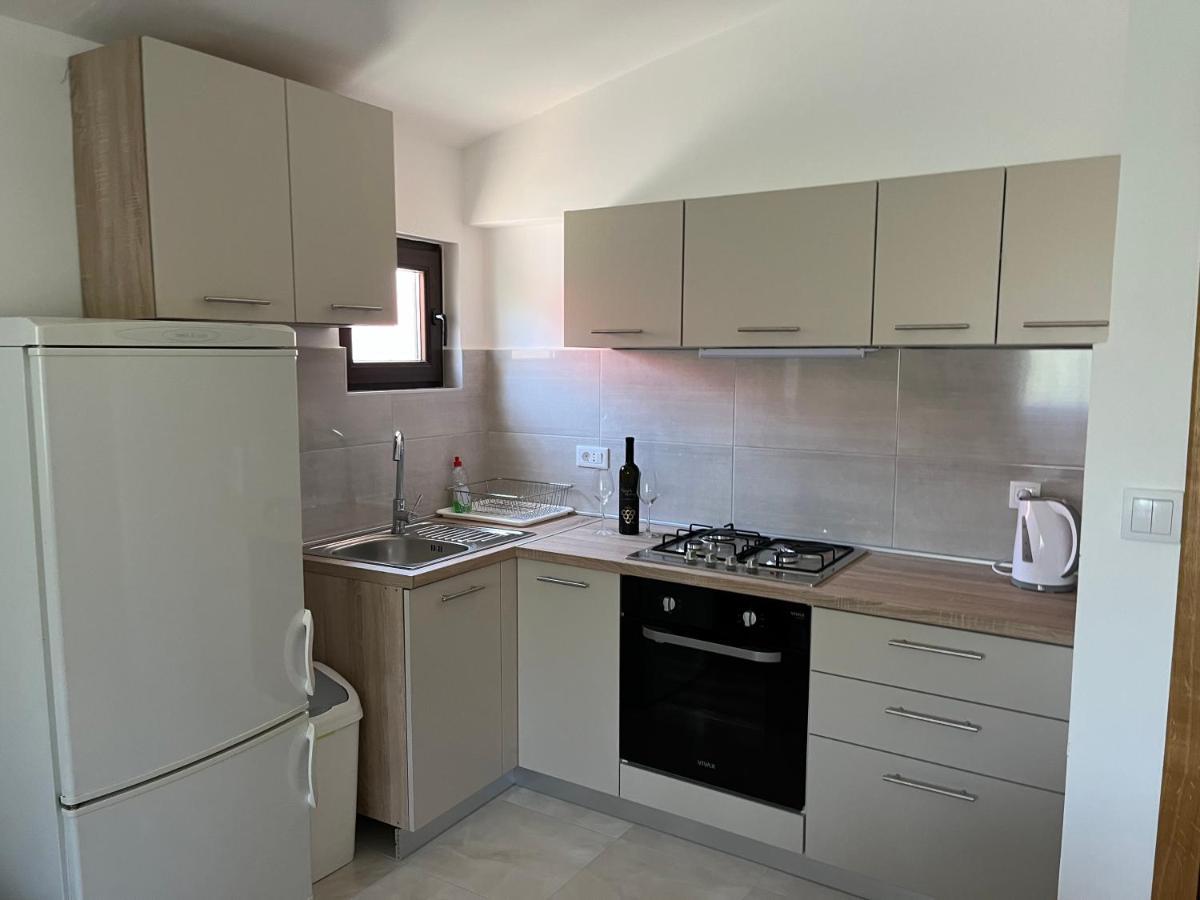 Apartmani Sekana Starigrad Paklenica Exterior foto